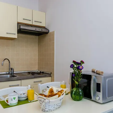 Orka - 3 Adults - Attic Διαμέρισμα *